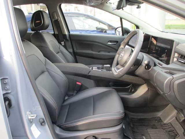 オーラ 1.2 G 90周年記念車 プロパイロット/BOSEサウンドシステム アラウンドモニ LED スマートキー 衝突軽減ブレーキ 寒冷地仕様 オートエアコン アルミ メモリーナビ ドラレコ バックカメラ サイドカメラ キーレス アイドリングストップ ETC レーダークルーズ(13枚目)