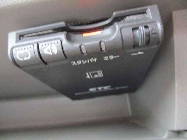 マーチ １．２　ボレロ　インテリキー／ＥＴＣ／ＣＤ　ダブルエアバック　ワンオ－ナ－車　メンテナンスノート　アイドリングＳ　パワーステアリング　パワーウィンドウ　アルミ付き　キーレス　スマートキー　ＥＴＣ　ＡＢＳ　運転席エアバッグ　マニュアルエアコン（5枚目）