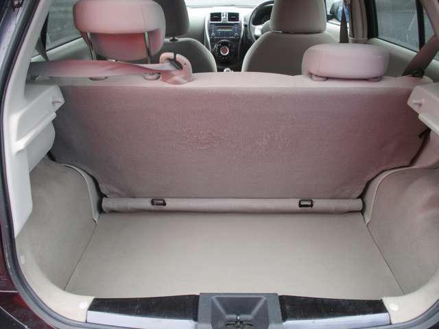 マーチ １．２　ボレロ　インテリキー／ＥＴＣ／ＣＤ　ダブルエアバック　ワンオ－ナ－車　メンテナンスノート　アイドリングＳ　パワーステアリング　パワーウィンドウ　アルミ付き　キーレス　スマートキー　ＥＴＣ　ＡＢＳ　運転席エアバッグ　マニュアルエアコン（18枚目）