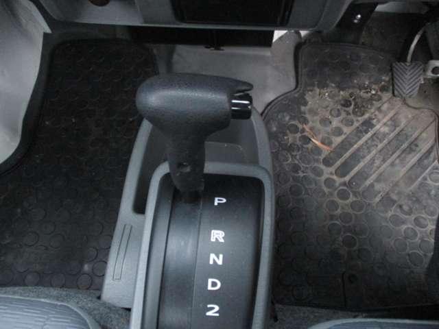 ＮＴ１００クリッパートラック ６６０　ＤＸ　４ＷＤ　切替式４ＷＤ（7枚目）