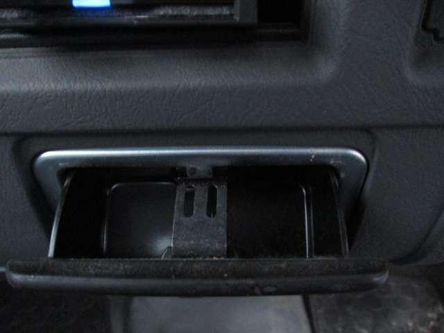 ＮＴ１００クリッパートラック ６６０　ＤＸ　４ＷＤ　切替式４ＷＤ（13枚目）