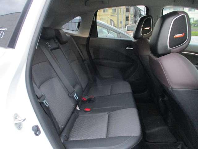 オーラ １．２　Ｇ　プロパイロット／ＢＯＳＥサウンドシステム　自動（被害軽減）ブレーキ　試乗車アップ　ＬＥＤ　ＬＫＡ　サイドカメラ　ＥＴＣ　ドライブレコーダー　カーテンエアバッグ　イモビライザー　アルミホイール　インテリジェントキー　パワーウィンドウ　ナビＴＶ（14枚目）