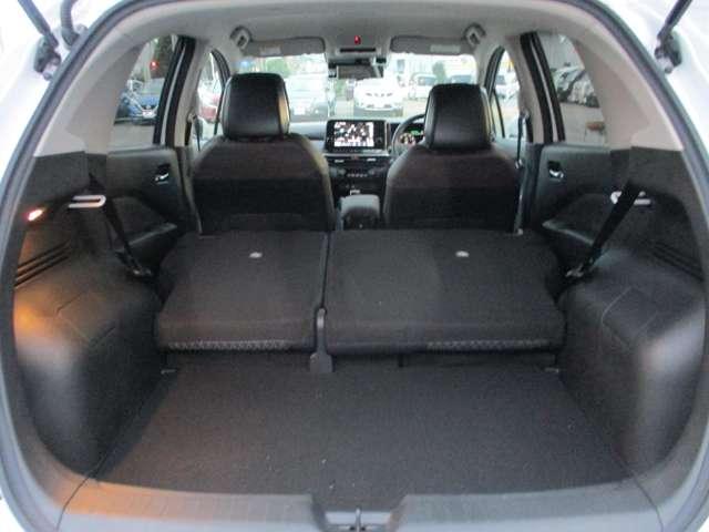 オーラ １．２　Ｇ　プロパイロット／ＢＯＳＥサウンドシステム　自動（被害軽減）ブレーキ　試乗車アップ　ＬＥＤ　ＬＫＡ　サイドカメラ　ＥＴＣ　ドライブレコーダー　カーテンエアバッグ　イモビライザー　アルミホイール　インテリジェントキー　パワーウィンドウ　ナビＴＶ（16枚目）