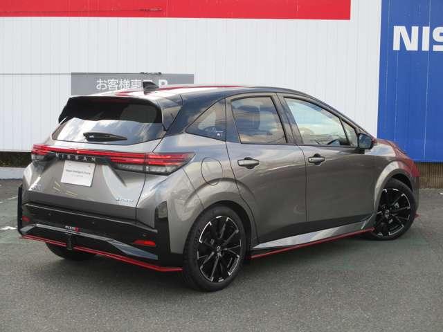 オーラ 1.2 NISMO ラインナビ/衝突軽減ブレーキ/踏み間違い/ カーテンエアバッグ エマブレ 禁煙 インテリキー ETC ドラレコ 車線逸脱警報 ワンセグ キーフリーシステム ダブルエアバック 定期点検記録簿 アルミホイール 運転席エアバッグ メモリーナビ 試乗車(2枚目)