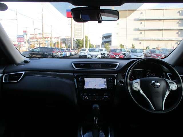 エクストレイル 2.0 20X エマージェンシーブレーキパッケージ 2列車 4WD 衝突軽減ブレーキ/踏み間違い防止装置 スマキ- アイドリングSTOP セキュリティ AWD アルミ ナビ&TV メモリーナビゲーション LEDヘッドランプ Sカメラ レーンキープ エアコン ワンセグ パワーステアリング キーレス 寒冷地(3枚目)