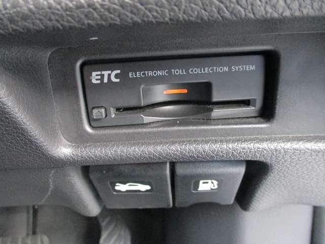 エクストレイル 2.0 20X エマージェンシーブレーキパッケージ 2列車 4WD 衝突軽減ブレーキ/踏み間違い防止装置 スマキ- アイドリングSTOP セキュリティ AWD アルミ ナビ&TV メモリーナビゲーション LEDヘッドランプ Sカメラ レーンキープ エアコン ワンセグ パワーステアリング キーレス 寒冷地(7枚目)