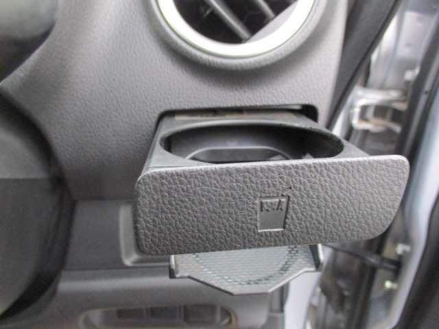 デイズ ６６０　ハイウェイスターＸ　Ｖセレクション　＋ＳａｆｅｔｙＩＩ　衝突軽減ブレーキ／アラウンドビュー／ＬＥＤ／ア　記録簿付き　Ｒカメ　ワンオーナー　キーフリーシステム　エアコン　スマトキー　パワステ　アイドリングストップ機能　サイドカメラ　盗難防止　パワーウィンドウ　メモリーナビ　ＡＢＳ　ワンセグＴＶ　ナビテレビ（19枚目）