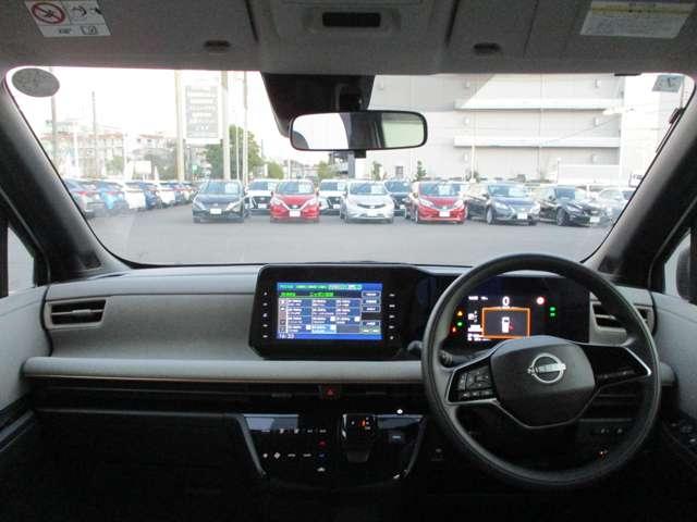 サクラ Ｘ　ＭＪ３２３メモリーナビ／衝突軽減ブレーキ／踏み　アラウンドヴューモニター　運転席エアバック　ＡＡＣ　ＬＥＤヘッドランプ　スマートキー　盗難防止システム　キーレスエントリー　ワンオーナー　バックモニター　パワーステアリング　アルミホイール　ＡＢＳ（3枚目）