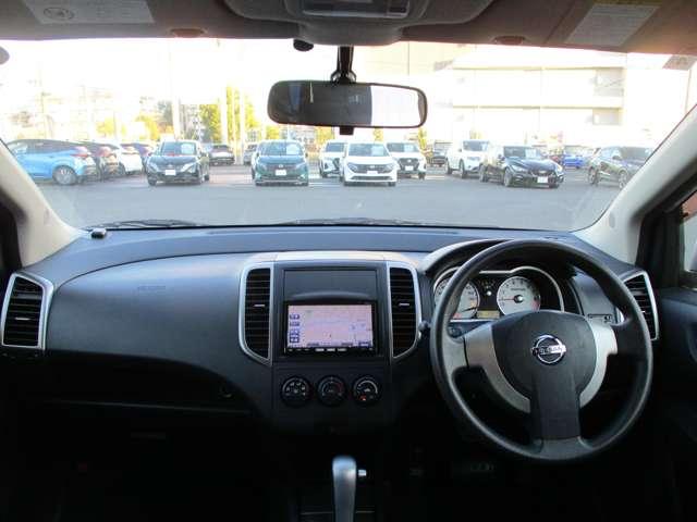 ウイングロード 1.5 15M V リミテッド スマートキー キーフリー ワンオーナー(3枚目)