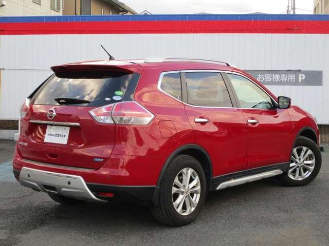 エクストレイル 2.0 20X エマージェンシーブレーキパッケージ 3列車 4WD MM514メモリーナビ/衝突軽減ブレーキ/踏み スマキ- アイドリングSTOP セキュリティ AWD アルミ ナビ&TV メモリーナビゲーション LEDヘッドランプ エアコン ワンセグ パワーステアリング キーレス ETC車載器 パワーウインドウ(2枚目)