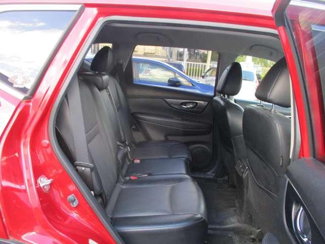 エクストレイル 2.0 20X エマージェンシーブレーキパッケージ 3列車 4WD MM514メモリーナビ/衝突軽減ブレーキ/踏み スマキ- アイドリングSTOP セキュリティ AWD アルミ ナビ&TV メモリーナビゲーション LEDヘッドランプ エアコン ワンセグ パワーステアリング キーレス ETC車載器 パワーウインドウ(20枚目)