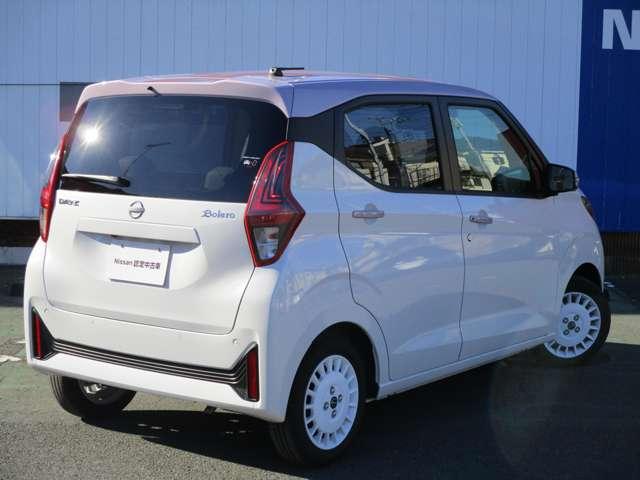 デイズ ６６０　ボレロ　ＭＭ２２３メモリーナビ／衝突軽減ブレーキ／踏み　試乗車アップ　ＬＥＤヘッドライト　禁煙車　メモリーナビ　１オーナー　ドライブレコーダー　フルオートエアコン　スマートキー　Ｗエアバック　アイドリングストップ　ＥＴＣ　衝突回避支援（2枚目）