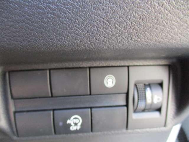 デイズ ６６０　ボレロ　ＭＭ２２３メモリーナビ／衝突軽減ブレーキ／踏み　試乗車アップ　ＬＥＤヘッドライト　禁煙車　メモリーナビ　１オーナー　ドライブレコーダー　フルオートエアコン　スマートキー　Ｗエアバック　アイドリングストップ　ＥＴＣ　衝突回避支援（13枚目）