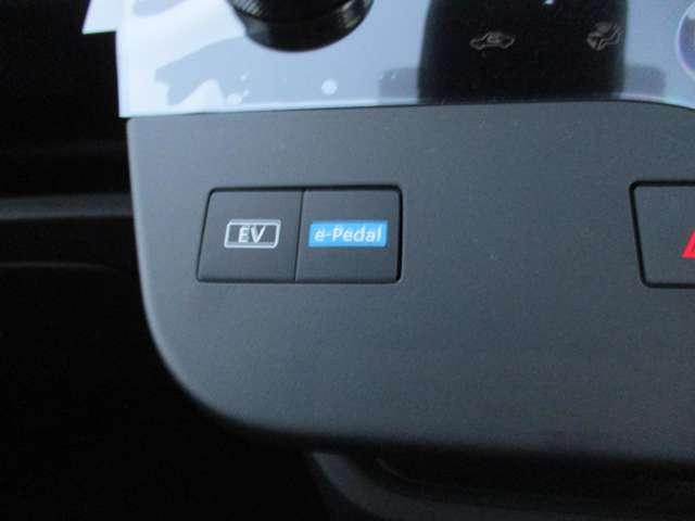 セレナ 1.4 e-POWER AUTECH スポーツ スペック(17枚目)