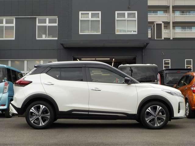 キックス １．２　Ｘ　（ｅ－ＰＯＷＥＲ）　プロパイロット／シートヒーター　ナビ＆ＴＶ　寒冷地仕様　ワンオ－ナ－車　追従クルコン　スマートキー　ＬＥＤヘッド　レーンアシスト　パワーステアリング　盗難防止システム　ドライブレコーダー　ＥＴＣ　整備記録簿有　メモリーナビ　アルミ（18枚目）
