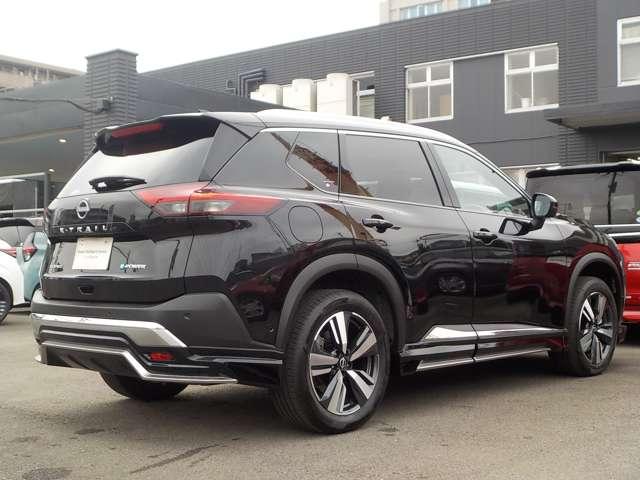 エクストレイル １．５　Ｇ　ｅ－４ＯＲＣＥ　４ＷＤ　試乗車ＵＰ・プロパイロット・前車内ドラレコ　試乗車　１オーナー　パークアシスト　ＬＥＤヘッドランプ　ナビＴＶ　スマートキー　レーダークルーズ　ＬＫＡ　キーフリー　ＥＴＣ　４ＷＤ　アルミホイール　メモリーナビ　記録簿　ドライブレコーダー　ＰＳ（3枚目）