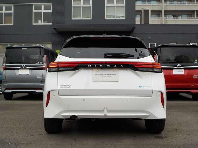 オーラ １．２　Ｇ　レザーエディション　試乗車ＵＰ・プロパイロット・前車内ドラレコ　ワンオーナ　追突防止　レーダークルーズ　本革　車線逸脱警報装置　ＬＥＤ　ドライブレコーダー　盗難防止　記録簿　バックモニター　ＥＴＣ　インテリジェントキー　メモリーナビゲーション　ＡＷ　オートエアコン（17枚目）