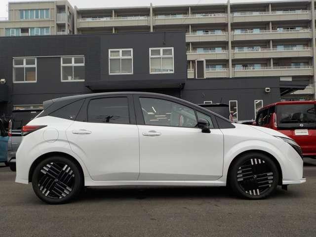 オーラ １．２　Ｇ　レザーエディション　試乗車ＵＰ・プロパイロット・前車内ドラレコ　ワンオーナ　追突防止　レーダークルーズ　本革　車線逸脱警報装置　ＬＥＤ　ドライブレコーダー　盗難防止　記録簿　バックモニター　ＥＴＣ　インテリジェントキー　メモリーナビゲーション　ＡＷ　オートエアコン（18枚目）