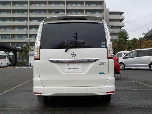 セレナ ２．０　ハイウェイスター　Ｖセレクション＋ＳａｆｅｔｙＩＩ　Ｓ－ＨＹＢＲＩＤ　１オーナー・後席モニター・前後ドラレコ　踏み間違い防止装置　Ｒカメラ　インテリジェントキー　レーンキープ　パワーステアリング　ワンオーナー　ＥＴＣ　クルーズコントロール　ドラレコ　ワンセグテレビ　メモリーナビ　ナビＴＶ　ＡＢＳ　キーフリー（20枚目）