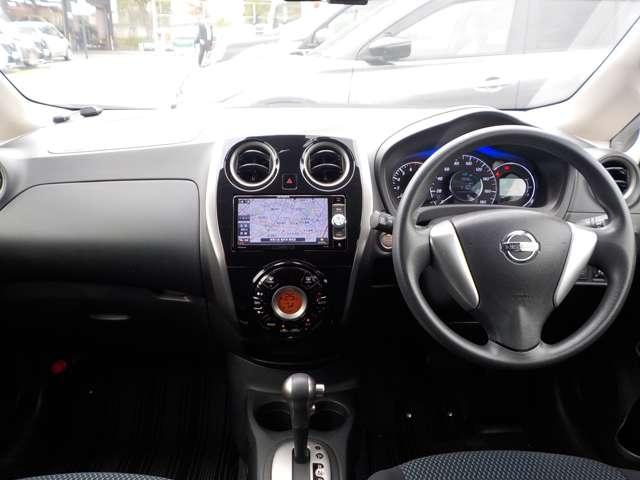 ノート １．２　Ｘ　ＤＩＧ－Ｓ　Ｖセレクション　プラスセーフティ　１オーナー・前方ドラレコ・全周囲カメラ　アラウンドビューＭ　ｉストップ　リアカメラ　レーンアシスト　アルミホイール　ドライブレコーダー　ワンオーナー車　盗難防止システム　Ｗエアバック　記録簿　エアバッグ　ＥＴＣ　キーフリー　ＰＷ　ＡＢＳ（4枚目）