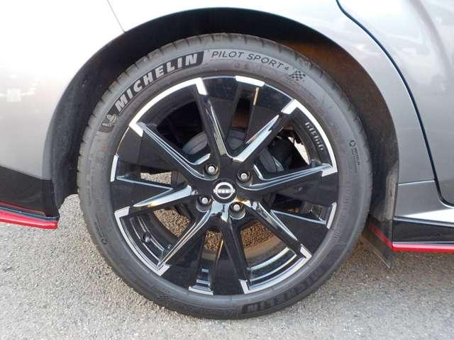 オーラ １．２　ＮＩＳＭＯ　試乗車ＵＰ・プロパイロット・前車内ドラレコ　カーテンエアバッグ　エマブレ　インテリキー　ＥＴＣ　ドラレコ　車線逸脱警報　ワンセグ　キーフリーシステム　ダブルエアバック　定期点検記録簿　アルミホイール　運転席エアバッグ　メモリーナビ　試乗車（19枚目）