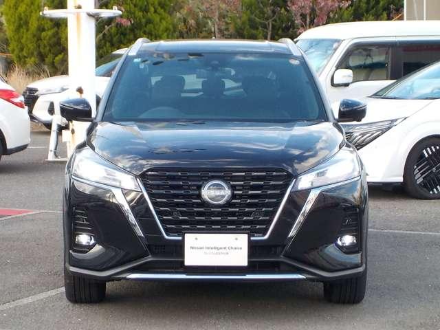 キックス １．２　Ｘ　ＦＯＵＲ　（ｅ－ＰＯＷＥＲ）　４ＷＤ　試乗車ＵＰ・プロパイロット・前車内ドラレコ　ナビＴＶ　ＬＥＤライト　踏み間違い防止　アラウンドビュ－　試乗車ＵＰ　ＥＴＣ　盗難防止システム　車線逸脱警報　インテリキー　バックモニター　ワンオーナー　オートエアコン　４ＷＤ　アルミホイール（2枚目）