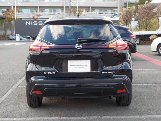 キックス １．２　Ｘ　ＦＯＵＲ　（ｅ－ＰＯＷＥＲ）　４ＷＤ　試乗車ＵＰ・プロパイロット・前車内ドラレコ　ナビＴＶ　ＬＥＤライト　踏み間違い防止　アラウンドビュ－　試乗車ＵＰ　ＥＴＣ　盗難防止システム　車線逸脱警報　インテリキー　バックモニター　ワンオーナー　オートエアコン　４ＷＤ　アルミホイール（17枚目）