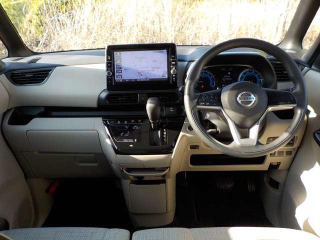 ルークス ６６０　Ｘ　１オーナー・前後ドラレコ・全周囲カメラ　アラモニ　前後衝突軽減ブレーキ　ワンオーナー車　車線逸脱防止　ＥＴＣ　スマートキー　定期点検記録簿　キーフリー　ドライブレコーダー　ｉ－ｓｔｏｐ　フルオートエアコン　パワーウインドウ　バックカメラ（4枚目）