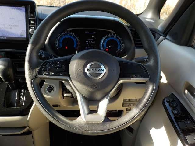 ルークス ６６０　Ｘ　１オーナー・前後ドラレコ・全周囲カメラ　アラモニ　前後衝突軽減ブレーキ　ワンオーナー車　車線逸脱防止　ＥＴＣ　スマートキー　定期点検記録簿　キーフリー　ドライブレコーダー　ｉ－ｓｔｏｐ　フルオートエアコン　パワーウインドウ　バックカメラ（10枚目）