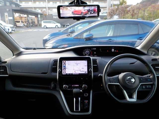 セレナ ２．０　ハイウェイスターＧ　１オーナー・プロパイロット・前方ドラレコ　両側オートスライドドア　アラウンドビューモニター　アルミホイール　インテリジェントキー　ＬＥＤ　ワンオーナー　記録簿　アイドリングストップ　ＡＢＳ　キーレス　ナビＴＶ　エアバック　ＥＴＣ　メモリーナビ（4枚目）