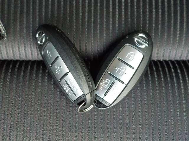 セレナ ２．０　ハイウェイスターＧ　１オーナー・プロパイロット・前方ドラレコ　両側オートスライドドア　アラウンドビューモニター　アルミホイール　インテリジェントキー　ＬＥＤ　ワンオーナー　記録簿　アイドリングストップ　ＡＢＳ　キーレス　ナビＴＶ　エアバック　ＥＴＣ　メモリーナビ（12枚目）