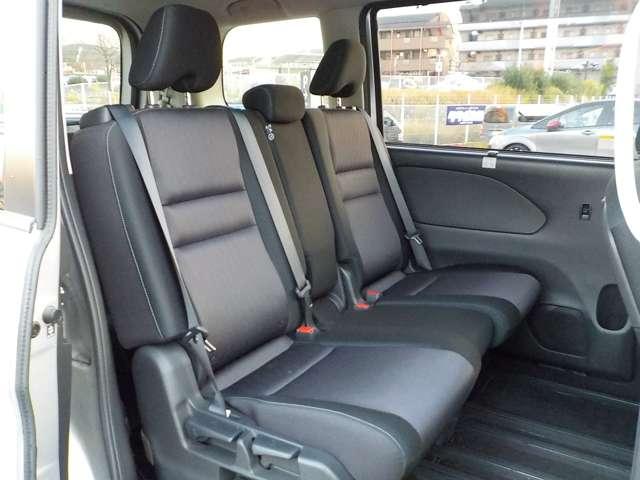 セレナ ２．０　ハイウェイスターＧ　１オーナー・プロパイロット・前方ドラレコ　両側オートスライドドア　アラウンドビューモニター　アルミホイール　インテリジェントキー　ＬＥＤ　ワンオーナー　記録簿　アイドリングストップ　ＡＢＳ　キーレス　ナビＴＶ　エアバック　ＥＴＣ　メモリーナビ（14枚目）