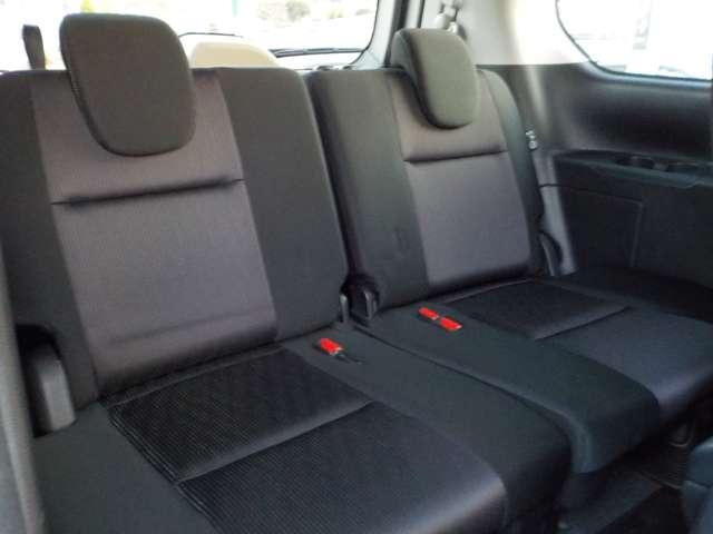 セレナ ２．０　ハイウェイスターＧ　１オーナー・プロパイロット・前方ドラレコ　両側オートスライドドア　アラウンドビューモニター　アルミホイール　インテリジェントキー　ＬＥＤ　ワンオーナー　記録簿　アイドリングストップ　ＡＢＳ　キーレス　ナビＴＶ　エアバック　ＥＴＣ　メモリーナビ（15枚目）