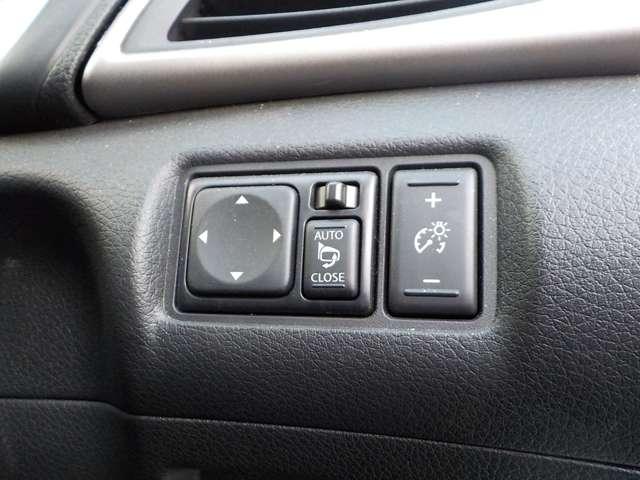 シルフィ １．８　Ｇ　１オーナー・７インチナビ・Ｂカメラ・ＥＴＣ　キーレスエントリー　サイドエアＢ　点検記録簿　スマートキー　バックカメラ　ＥＴＣ　１オーナー　アルミ　ＡＢＳ　メモリーナビ　オートエアコン　エアバッグ　パワーウインドウ　ワンセグＴＶ　ナビＴＶ（10枚目）