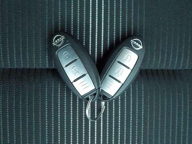 ノート 1.2 X 1オーナー・前後ドラレコ・全周囲カメラ・ リアカメラ 衝突被害軽減ブレ-キ 全方位カメラ ETC付 LEDヘッドライト レーンアシスト インテリジェントキー ワンオーナー ドラレコ 整備記録簿 盗難防止システム ワンセグTV TVナビ ABS(13枚目)