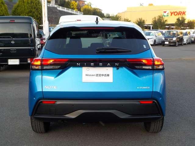 ノート 1.2 X 1オーナー・前後ドラレコ・全周囲カメラ・ リアカメラ 衝突被害軽減ブレ-キ 全方位カメラ ETC付 LEDヘッドライト レーンアシスト インテリジェントキー ワンオーナー ドラレコ 整備記録簿 盗難防止システム ワンセグTV TVナビ ABS(17枚目)