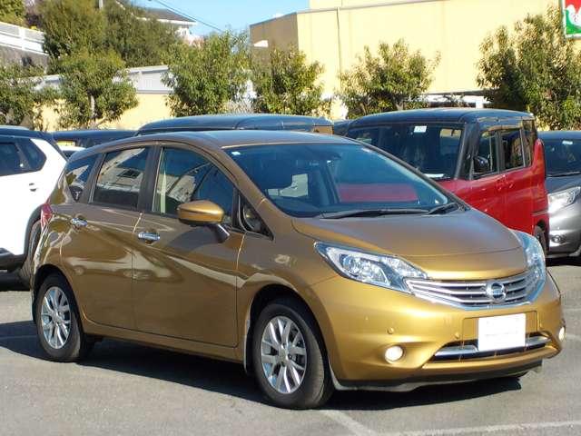 ノート １．２　メダリスト　エマージェンシーブレーキ　パッケージ　１オーナー・全周囲カメラ・前方ドラレコ　取説記録簿　３６０度カメラ　ワンオーナー　バックカメラ　車線逸脱警報装置　セキュリティアラーム　スマートキー　ＥＴＣ　Ａストップ　ドラレコ　ＴＶナビ　エアバッグ　全席ＰＷ　パワーステアリング　ＡＢＳ（20枚目）