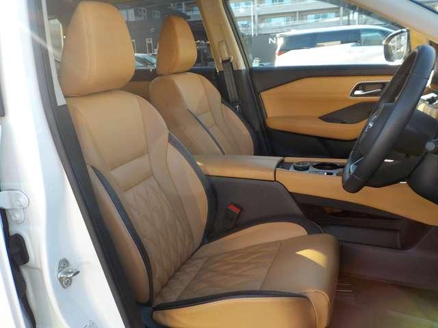 エクストレイル １．５　Ｇ　ｅ－４ＯＲＣＥ　４ＷＤ　１オーナー・プロパイロット・サンルーフ　ガラスルーフ　本革Ｓ　１オーナー　パークアシスト　ＬＥＤヘッドランプ　ナビＴＶ　スマートキー　レーダークルーズ　ＬＫＡ　キーフリー　ＥＴＣ　４ＷＤ　アルミホイール　メモリーナビ　記録簿　バックカメラ（14枚目）