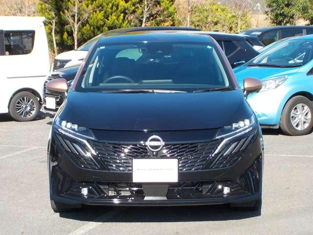 オーラ 1.2 G 社有車UP・前車内ドラレコ・全周囲カメラ 自動(被害軽減)ブレーキ LED LKA サイドカメラ ETC ドライブレコーダー カーテンエアバッグ イモビライザー アルミホイール インテリジェントキー パワーウィンドウ ワンオーナー ナビTV(2枚目)