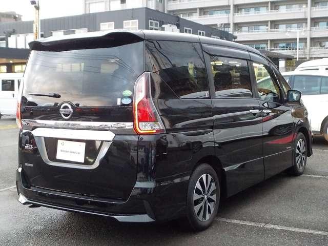 セレナ 2.0 ハイウェイスター VセレクションII 1オーナー・プロパイロット・後席モニター バックモニタ 全周囲モニタ アイスト Pアシスト インテリキー LEDライト ETC車載器 サイドエアバッグ 記録簿 ドライブレコーダー メモリ-ナビ アルミ TVナビ エアバック ABS キーフリー(3枚目)