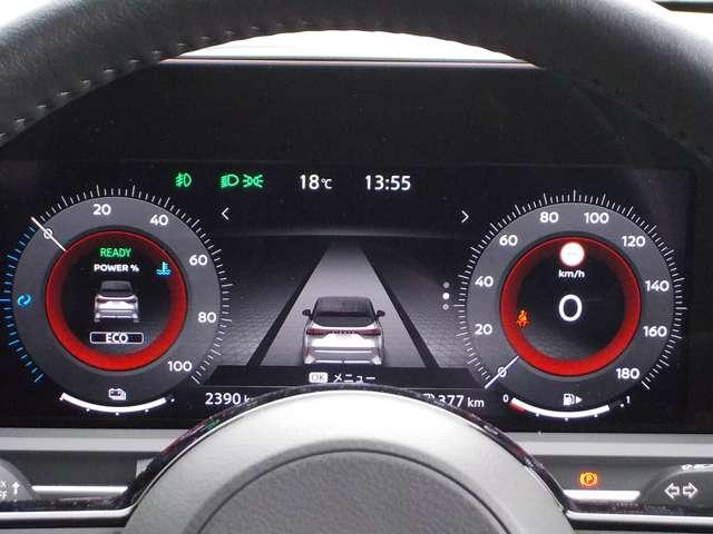 オーラ １．２　Ｇ　９０周年記念車　試乗車ＵＰ・プロパイロット・前車内ドラレコ　アラウンドモニ　ＬＥＤ　スマートキー　衝突軽減ブレーキ　試乗車　オートエアコン　アルミ　メモリーナビ　ドラレコ　バックカメラ　サイドカメラ　キーレス　ＥＴＣ　レーダークルーズ（9枚目）