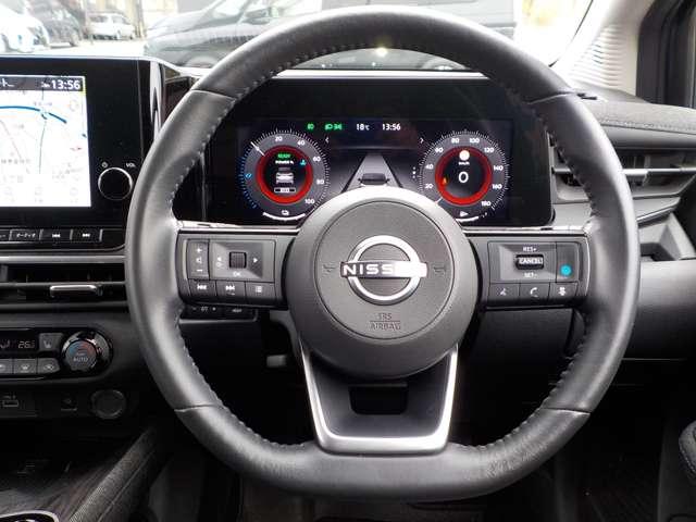 オーラ １．２　Ｇ　９０周年記念車　試乗車ＵＰ・プロパイロット・前車内ドラレコ　アラウンドモニ　ＬＥＤ　スマートキー　衝突軽減ブレーキ　試乗車　オートエアコン　アルミ　メモリーナビ　ドラレコ　バックカメラ　サイドカメラ　キーレス　ＥＴＣ　レーダークルーズ（10枚目）