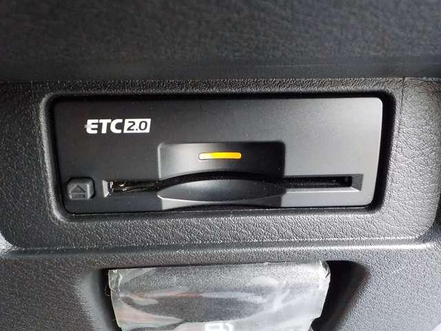 オーラ １．２　Ｇ　９０周年記念車　試乗車ＵＰ・プロパイロット・前車内ドラレコ　アラウンドモニ　ＬＥＤ　スマートキー　衝突軽減ブレーキ　試乗車　オートエアコン　アルミ　メモリーナビ　ドラレコ　バックカメラ　サイドカメラ　キーレス　ＥＴＣ　レーダークルーズ（12枚目）