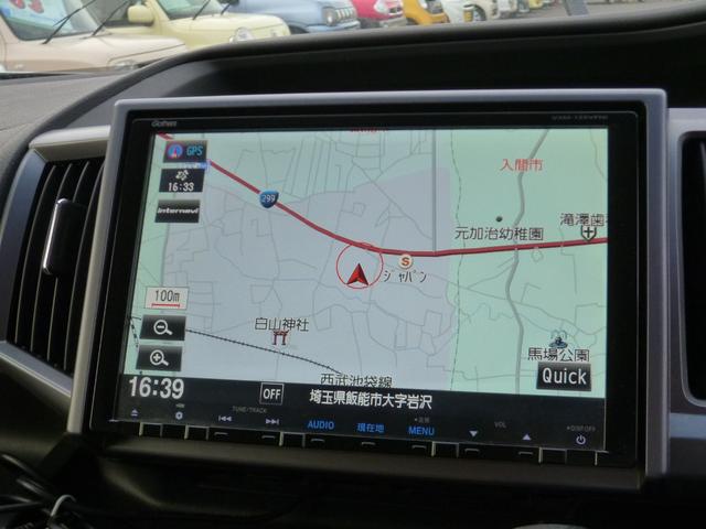 ステップワゴンスパーダ Ｚ　クールスピリット　全国対応１年保証　純正９インチナビＴＶ　バックモニター　スマートキー　クルーズコントロール　パドルシフト　ＥＴＣ　コンビ革シート　両側パワースライドドア　７人乗り　ＨＩＤ　イルミネーショングリル（9枚目）