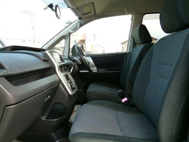 ヴォクシー ＺＳ　煌　全国対応１年保証　カロッツェリアナビＴＶ　バックモニター　ＢＴオーディオ　フリップダウンモニター　禁煙車　スマートエントリー　ステアリングスイッチ　パドルシフト　ＥＴＣ　両側パワースライドドア　ＨＩＤ（6枚目）