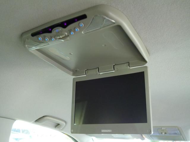 ヴォクシー ＺＳ　煌　全国対応１年保証　カロッツェリアナビＴＶ　バックモニター　ＢＴオーディオ　フリップダウンモニター　禁煙車　スマートエントリー　ステアリングスイッチ　パドルシフト　ＥＴＣ　両側パワースライドドア　ＨＩＤ（12枚目）