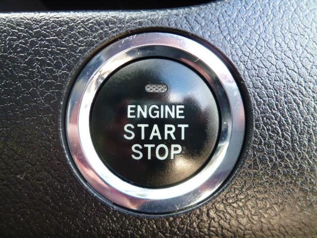 ヴォクシー ＺＳ　煌　全国対応１年保証　カロッツェリアナビＴＶ　バックモニター　ＢＴオーディオ　フリップダウンモニター　禁煙車　スマートエントリー　ステアリングスイッチ　パドルシフト　ＥＴＣ　両側パワースライドドア　ＨＩＤ（15枚目）