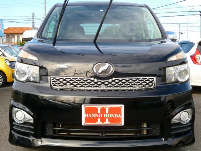 ヴォクシー ＺＳ　煌　全国対応１年保証　カロッツェリアナビＴＶ　バックモニター　ＢＴオーディオ　フリップダウンモニター　禁煙車　スマートエントリー　ステアリングスイッチ　パドルシフト　ＥＴＣ　両側パワースライドドア　ＨＩＤ（26枚目）