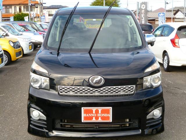 ヴォクシー ＺＳ　煌　全国対応１年保証　カロッツェリアナビＴＶ　バックモニター　ＢＴオーディオ　フリップダウンモニター　禁煙車　スマートエントリー　ステアリングスイッチ　パドルシフト　ＥＴＣ　両側パワースライドドア　ＨＩＤ（27枚目）