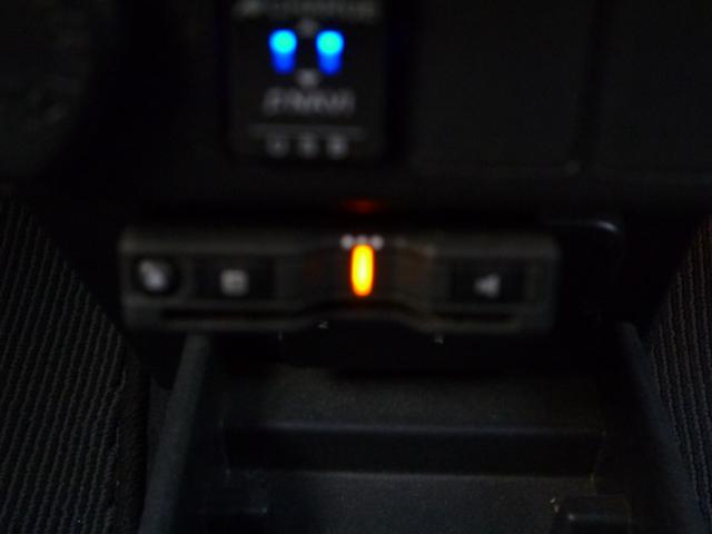 ミライース Ｘ　リミテッドＳＡＩＩＩ　全国対応１年保証　純正ナビＴＶ　バックモニター　ＣＤ＆ＤＶＤ　ＢＴオーディオ　ＵＳＢ接続　キーレス　ＥＴＣ　ドライブレコーダー　スマートアシスト３　ＬＥＤヘッドライト　前後コーナーセンサー（10枚目）